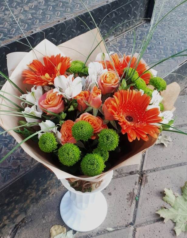 Букет цветов из: Герберы, Хризантемы, Альстромерии и Розы в Ваулово