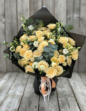 Букет цветов из:  Розы и Лизиантусы в Ваулово