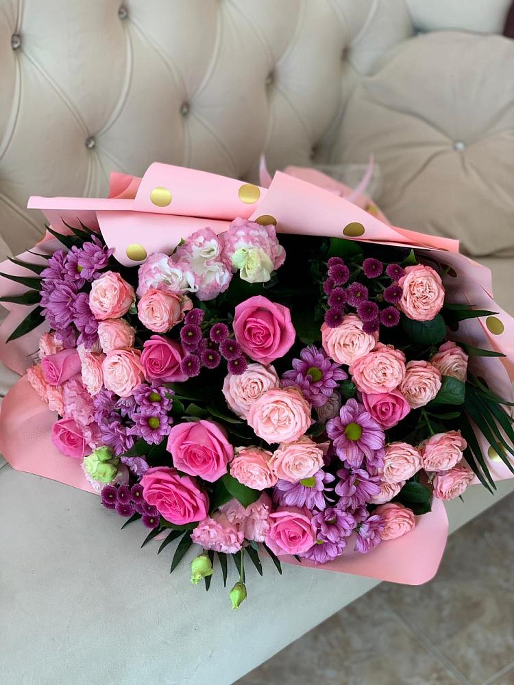 Букет цветов из: Хризантемы, Розы и Лизиантусы в Ваулово