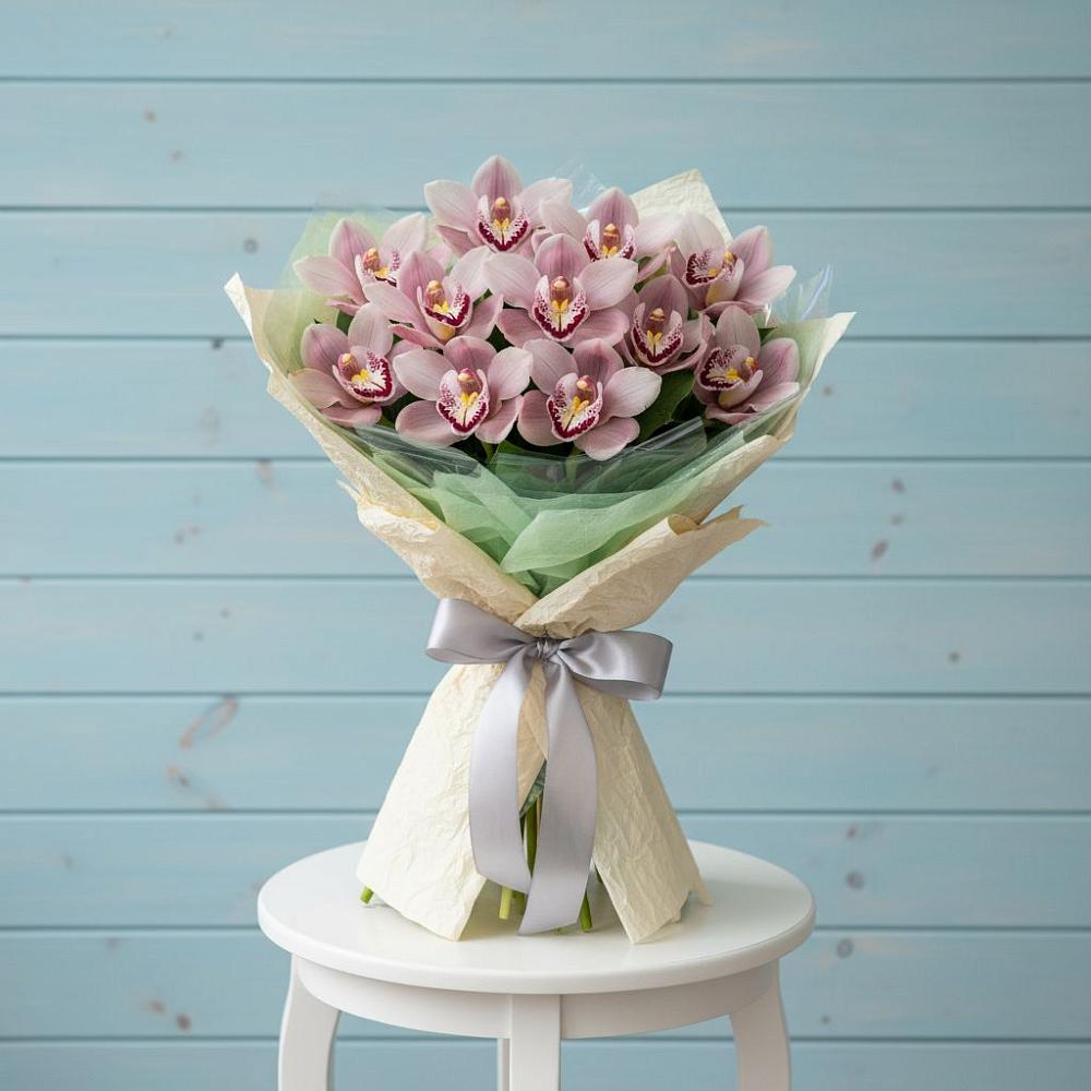 Букет цветов из: Орхидеи и Розы в Ваулово