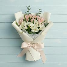 Букет цветов из:  Альстромерии в Ваулово