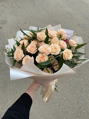 Букет Кремовые розы Латте в Ваулово