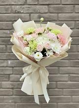 Букет цветов из:  Гвоздики, Розы, Лизиантусы и Хризантемы в Ваулово