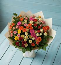Букет Микс из разноцветных кустовых роз в Ваулово